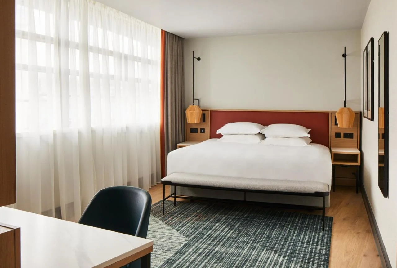 Deluxe Double Double Room